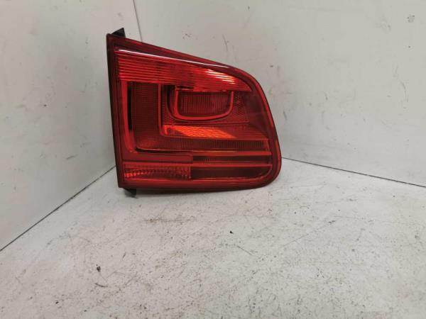 FEU ARRIERE GAUCHE VW TIGUAN 2011-2016 - Vue 1